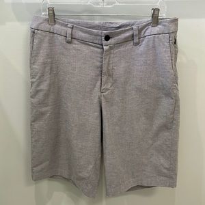 Men's lululemon commission shorts size 32 in a grey (white/black) linen LIKENEW